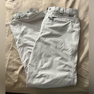 EUC women’s Burton snowboard pants size medium